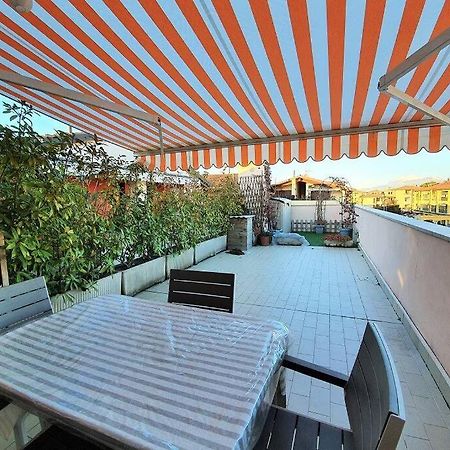 Il Torchio Rooftop Apartment With Wide Terrace Σιρμιόνε Εξωτερικό φωτογραφία